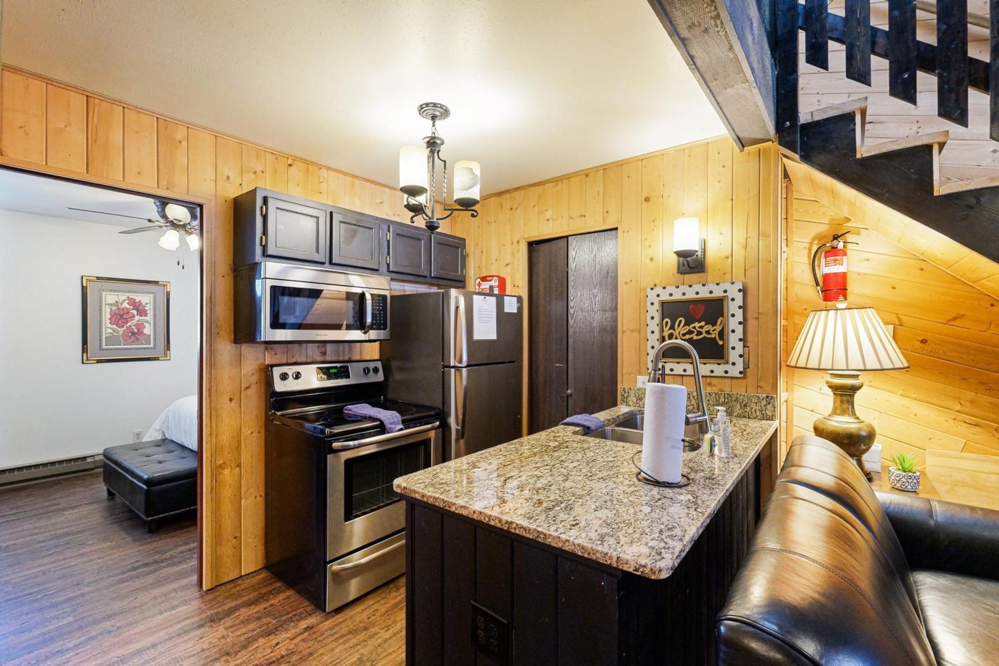 Redwood Commons B12 Angel Fire